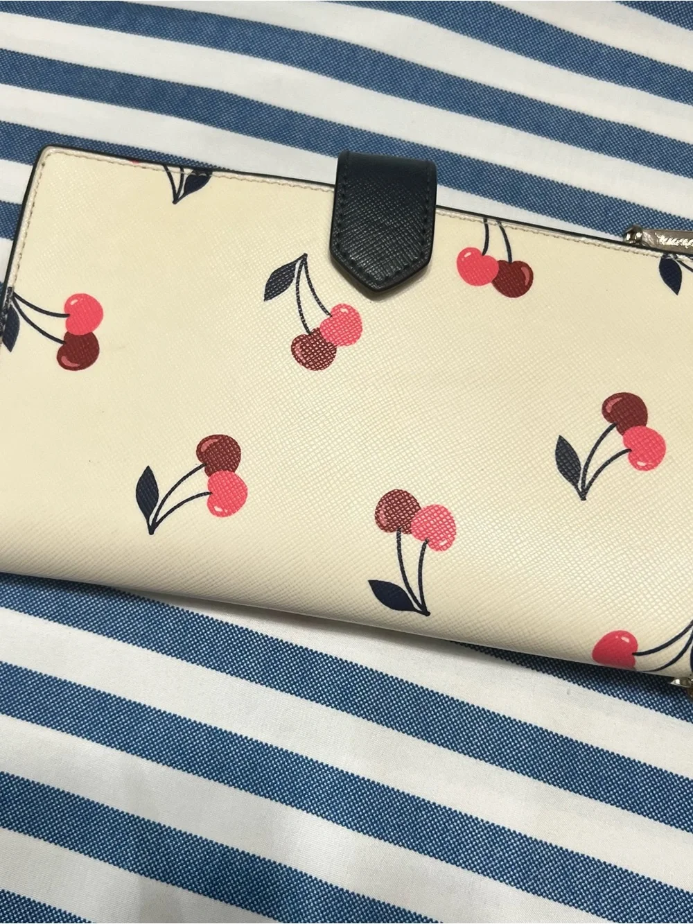 kate spade Cream Cherry-Print Wristlet